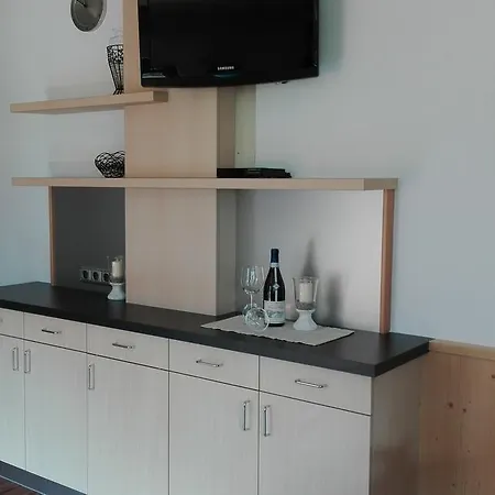 Apart Al-collina Apartment